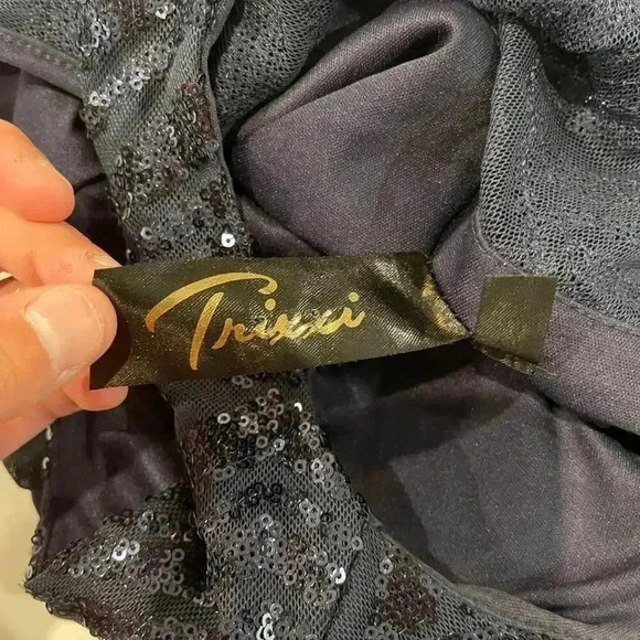 Trixxi Sequin Tulle Navy Blue Mini Party Dress MeshBack VNeck Women 5 Homecoming - Picture 7 of 8